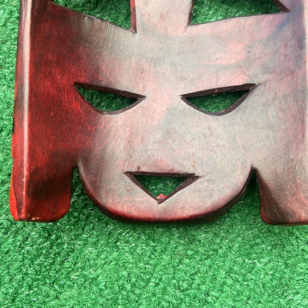 African wood mask hand carved made in kenya - Picture 6 of 6